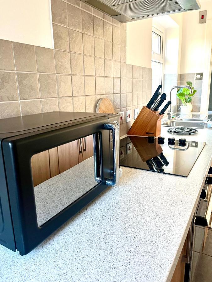 טורפוינט Sunset Sea View Chalet With Hot Tub מראה חיצוני תמונה